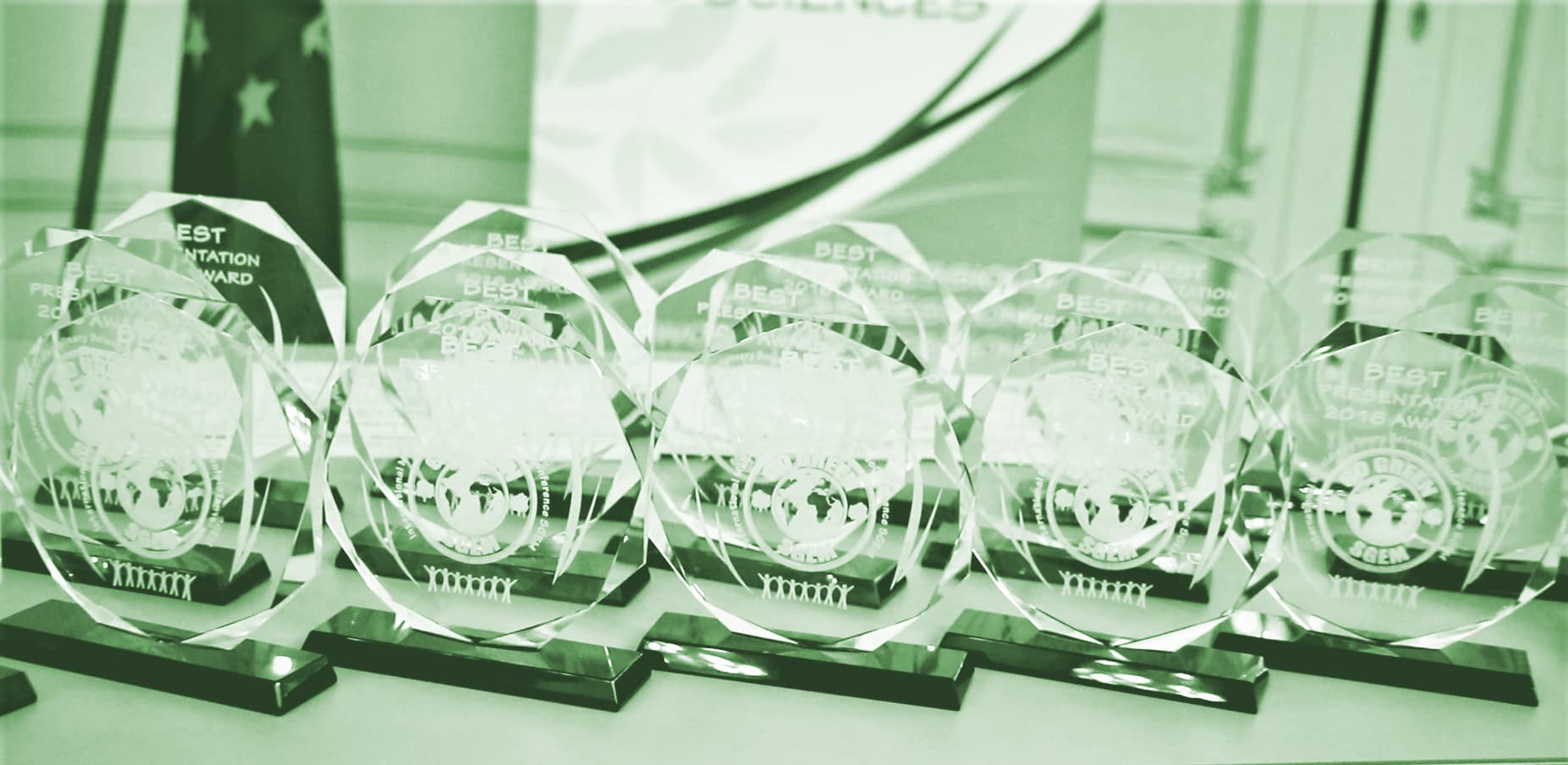 Crystal plaques for scientific presentation awards